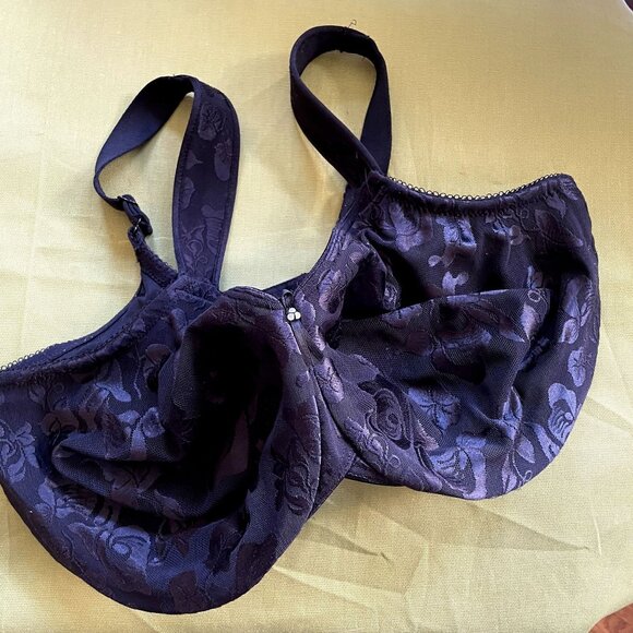 Wacoal Awareness Seamless Underwire Bra for Comfort and Support Black 40G - Picture 3 of 5